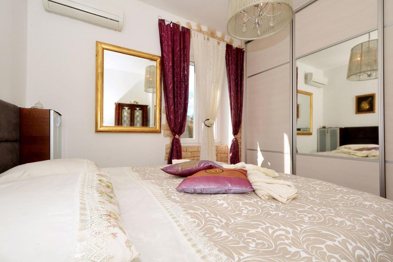 Apartment Villa Bepe Vranjic Luaran gambar